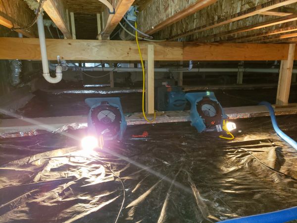 Crawlspace Water Removal in Holly Springs
