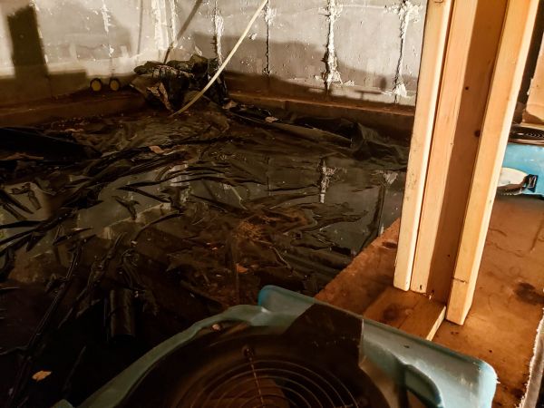 Crawlspace Water Cleanup in Holly Springs